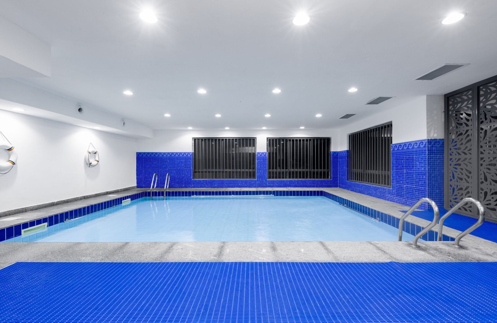 AWA World Academy, Indoor swimming pool